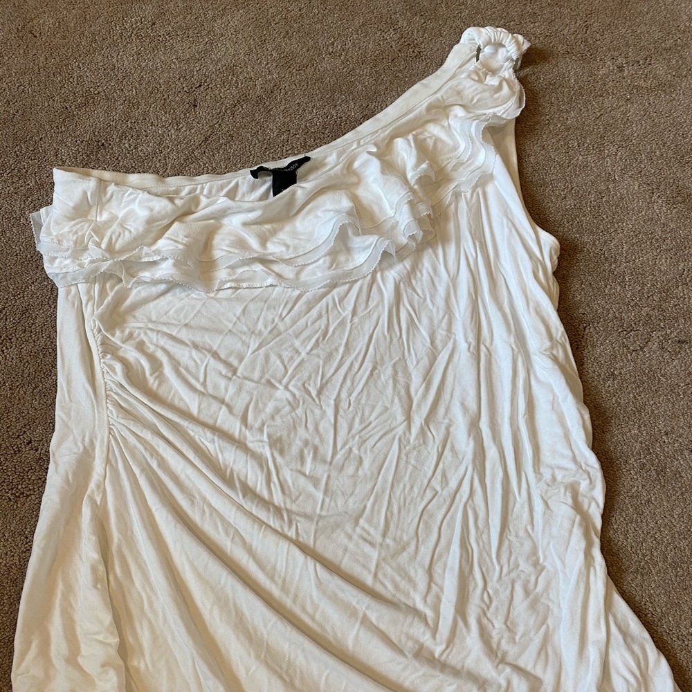 Women’s white one shoulder top XL